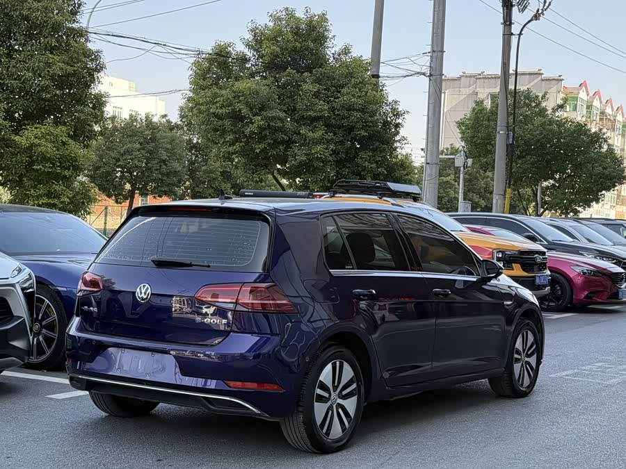 Volkswagen Golf Pure Electric 2020 #7 Volkswagen Golf Pure Electric 2020 car image #7