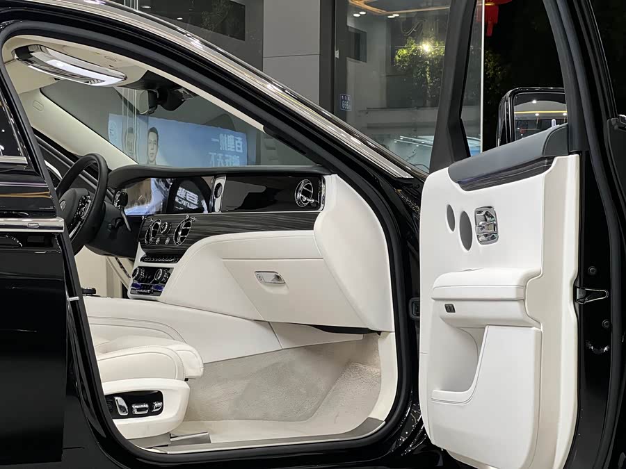 Rolls-Royce Ghost 2021 car image #7