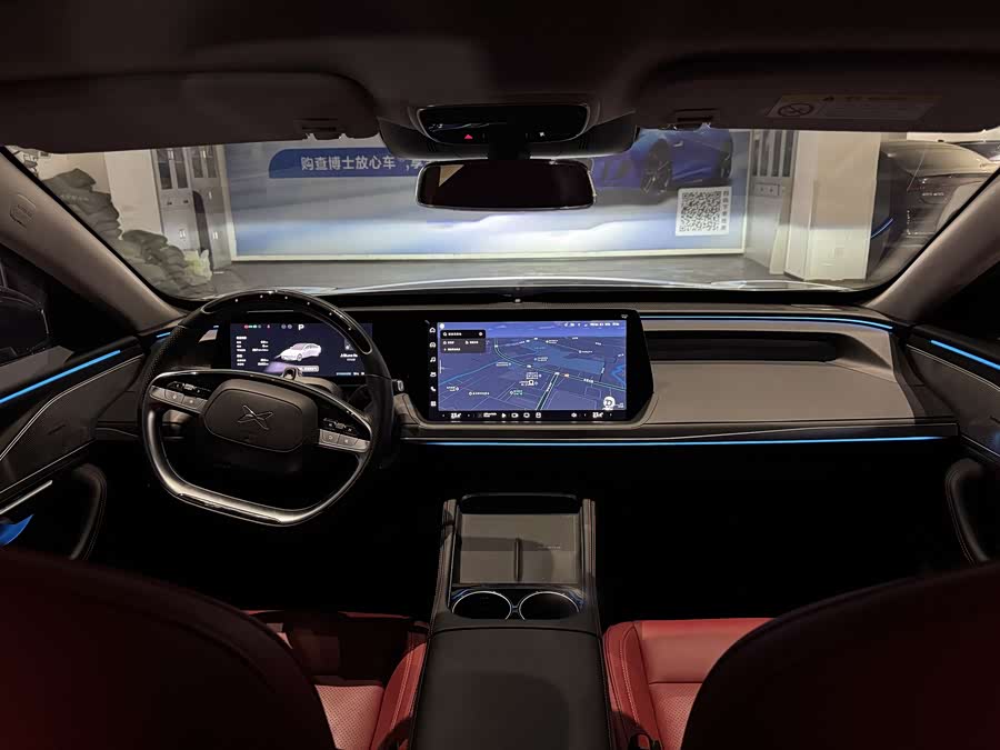 Xpeng P7 2024 صورة سيارة #7