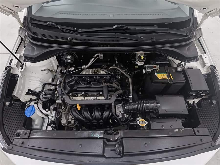 Hyundai Verna 2017 car image #7