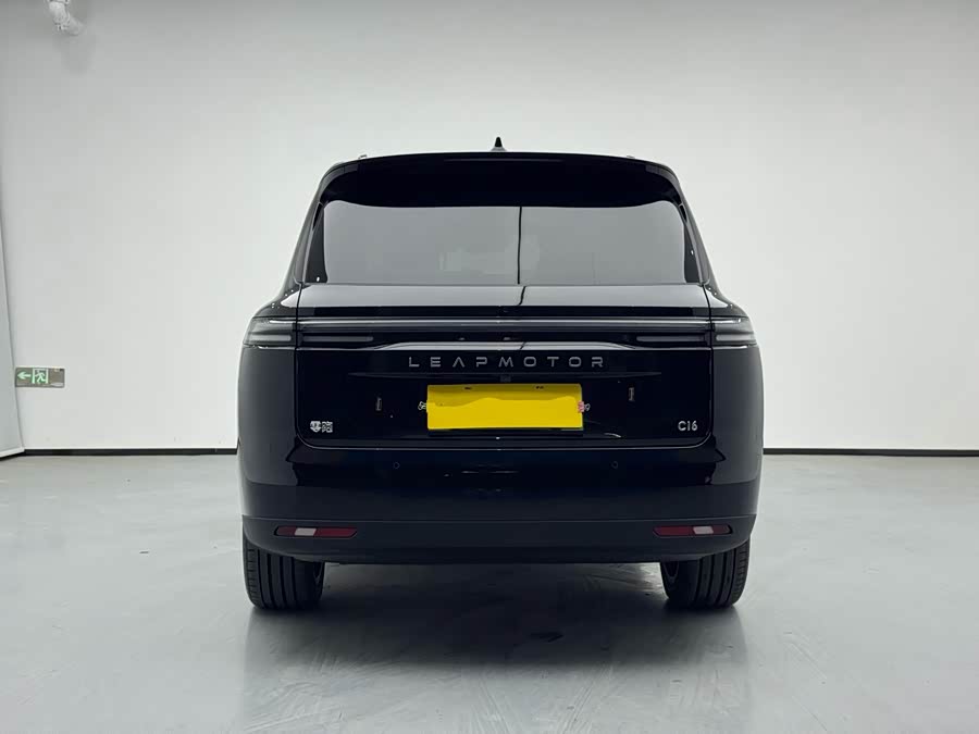 零跑汽车 零跑C16 2025 汽车图片 #7