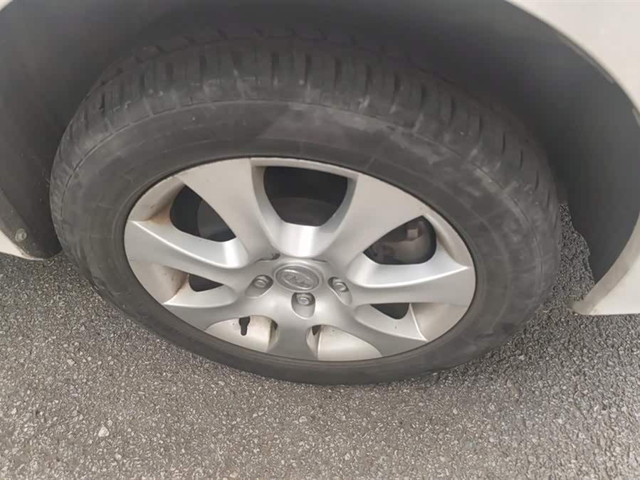 BYD e5 2016 #7 BYD e5 2016 car image #7