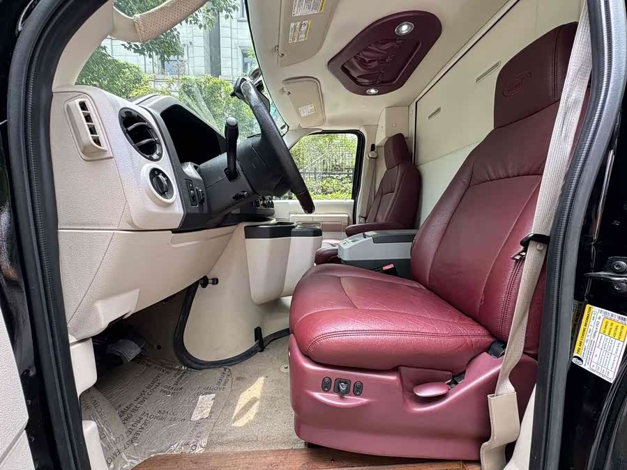 Ford E350 2015 imagen de coche #7