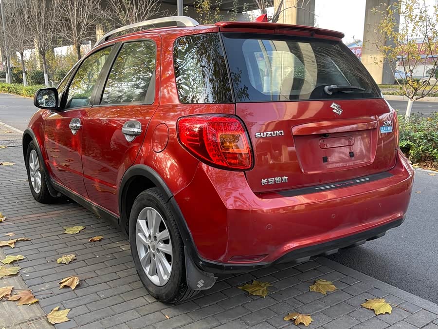 铃木 天语 SX4 2015 汽车图片 #7