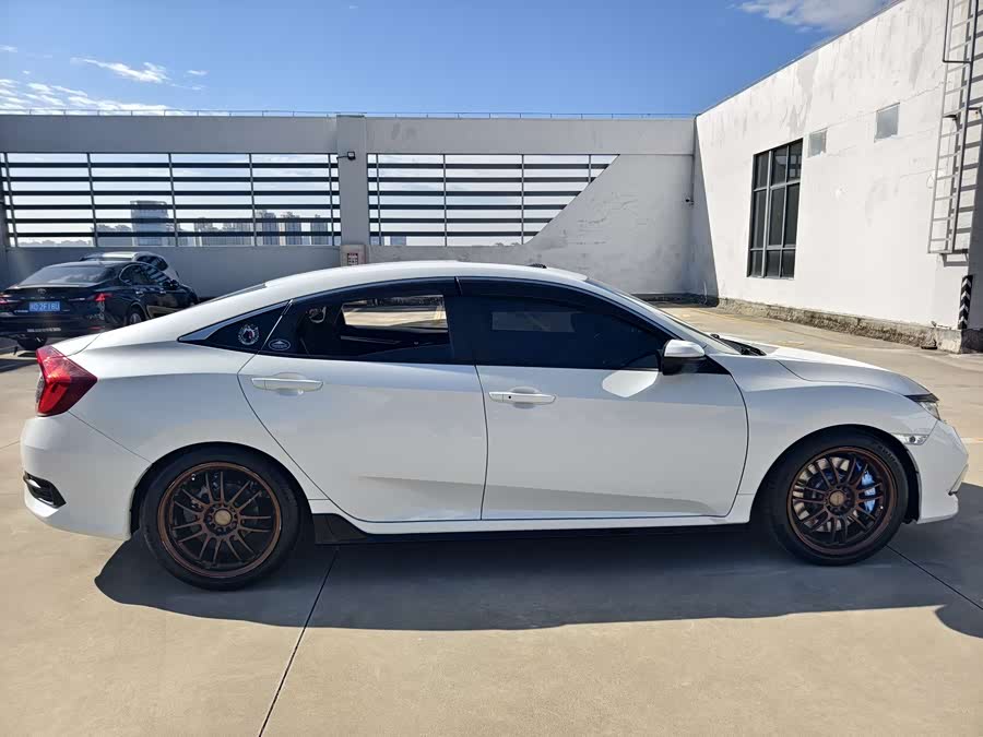 Honda Civic 2019 car image #7