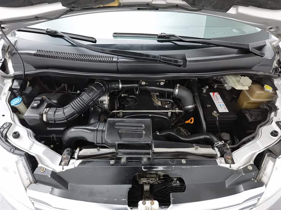 江淮汽车 瑞风M5 2015 汽车图片 #7