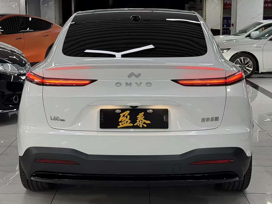 2025 car image #7