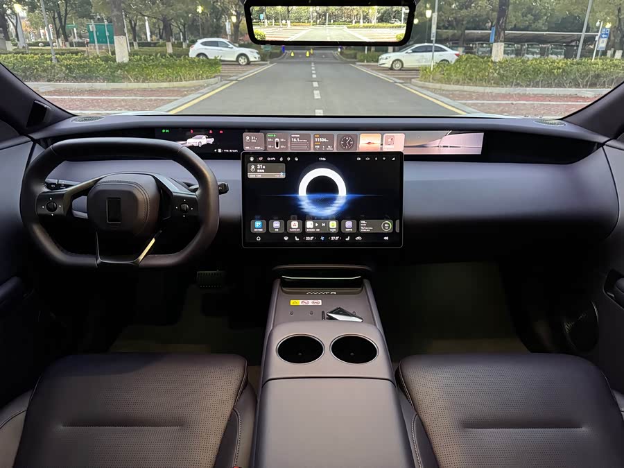 阿维塔 阿维塔06 2025 汽车图片 #7