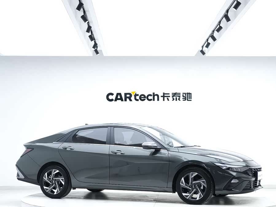 Hyundai 2023 car image #7