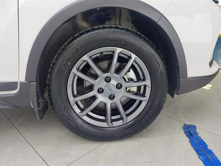 GEELY Vision X3 2021 car image #7