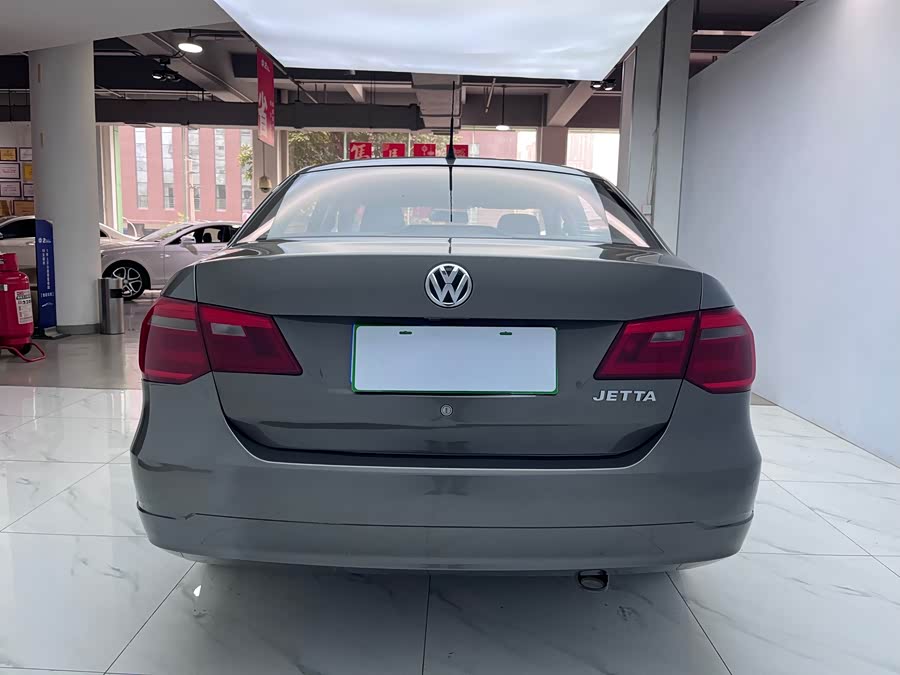 Volkswagen Jetta 2014 immagine di auto #7