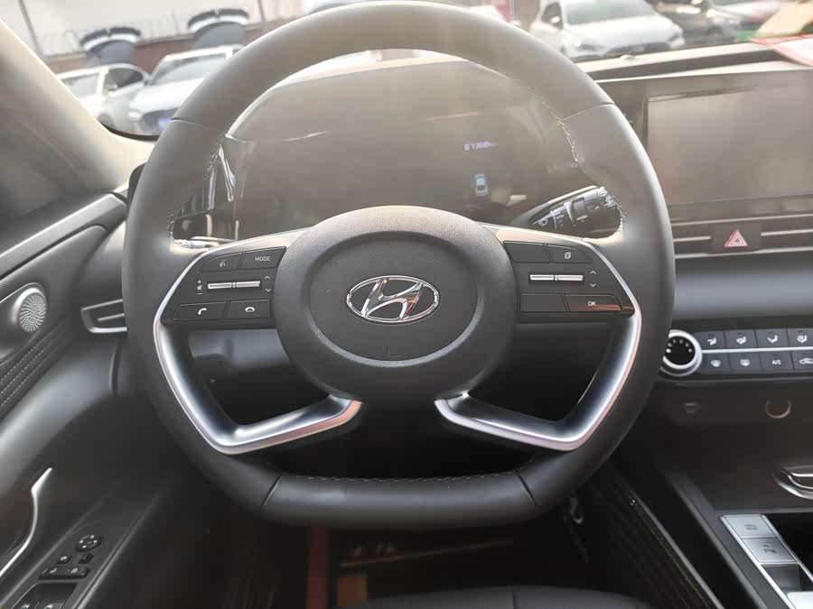 Hyundai Elantra 2021 car image #7