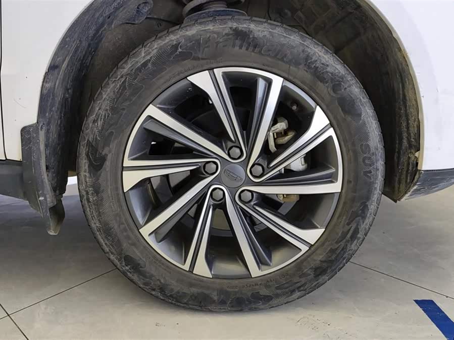GEELY Vision X6 2019 car image #7