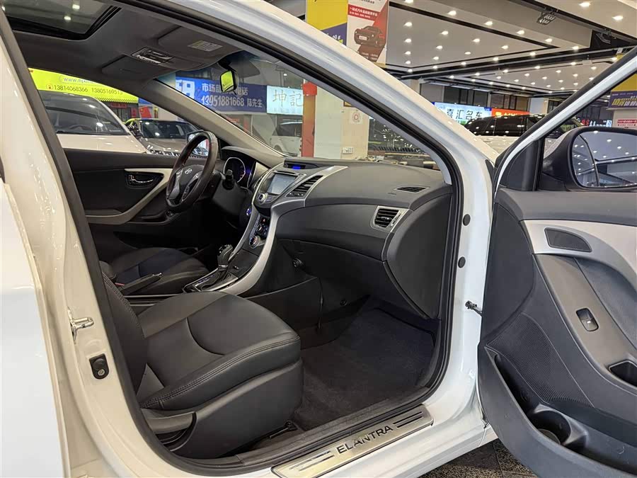 Hyundai Elantra MD 2013 car image #7