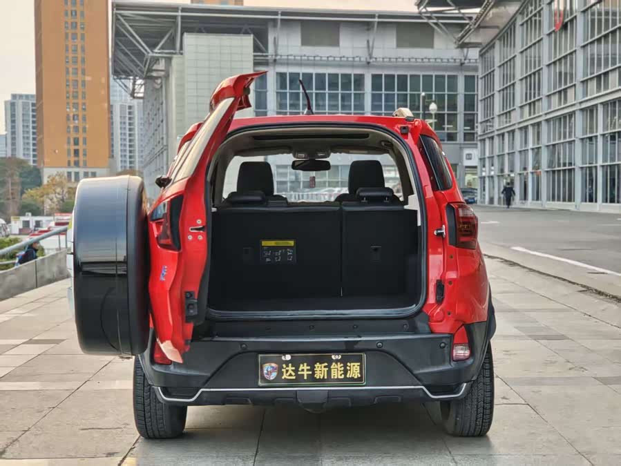 BYD Yuan New Energy 2018 car image #7