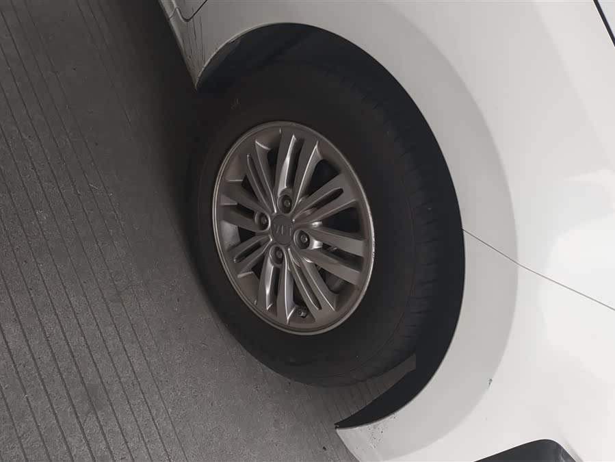 起亚 焕驰 2019 汽车图片 #7