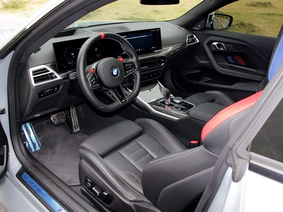 BMW M2 2024 #7 BMW M2 2024 car image #7