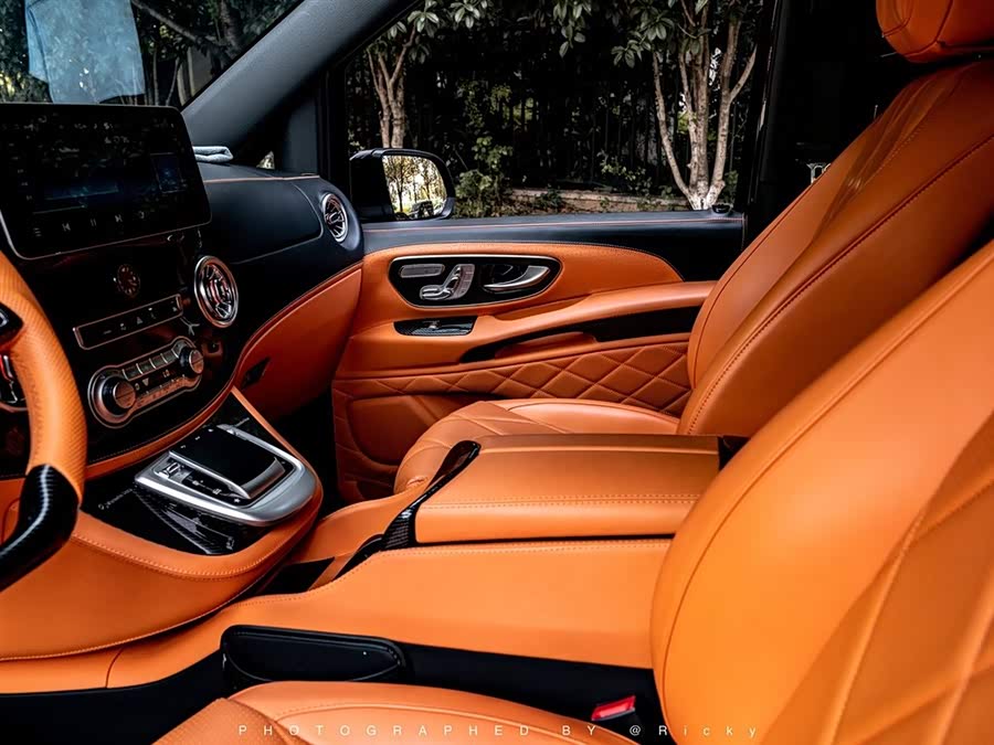 Mercedes-Benz Vito 2023 изображение автомобиля #7