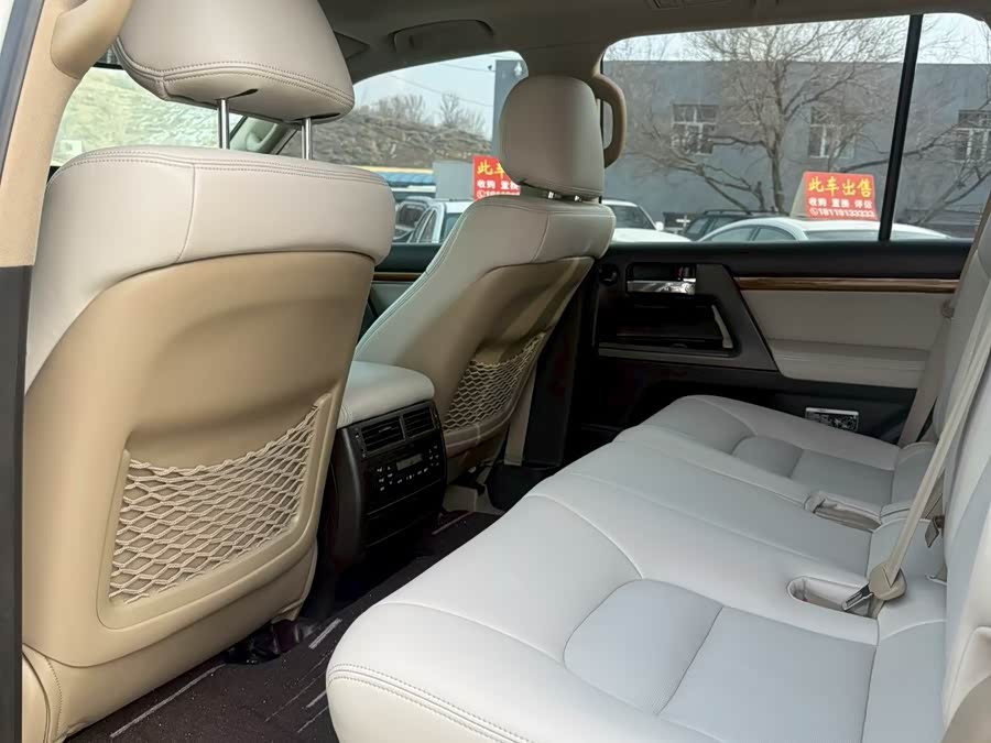 丰田 兰德酷路泽 2011 汽车图片 #7