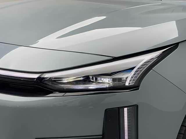 GEELY 2025 car image #7