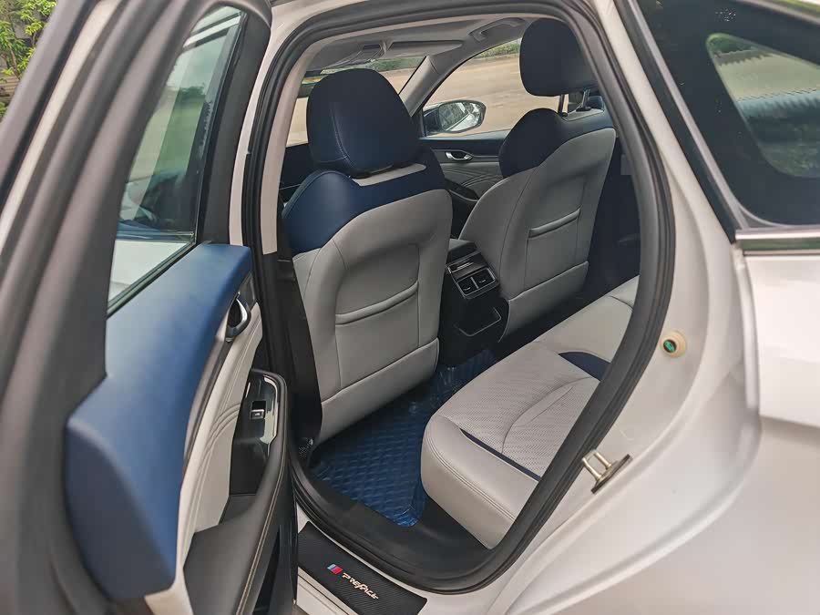 GEELY Preface 2021 صورة سيارة #7