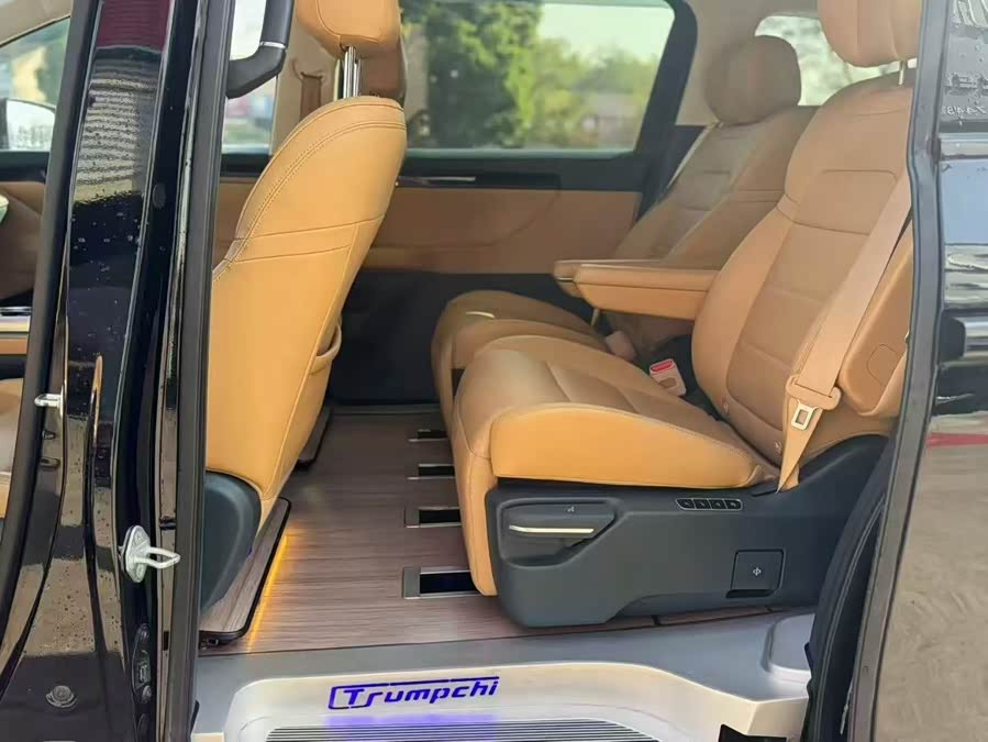 GAC Trumpchi E8 New Energy 2024 #7 GAC Trumpchi E8 New Energy 2024 car image #7