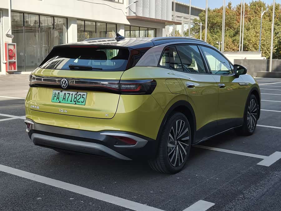 Volkswagen ID.4 X 2021 صورة سيارة #7