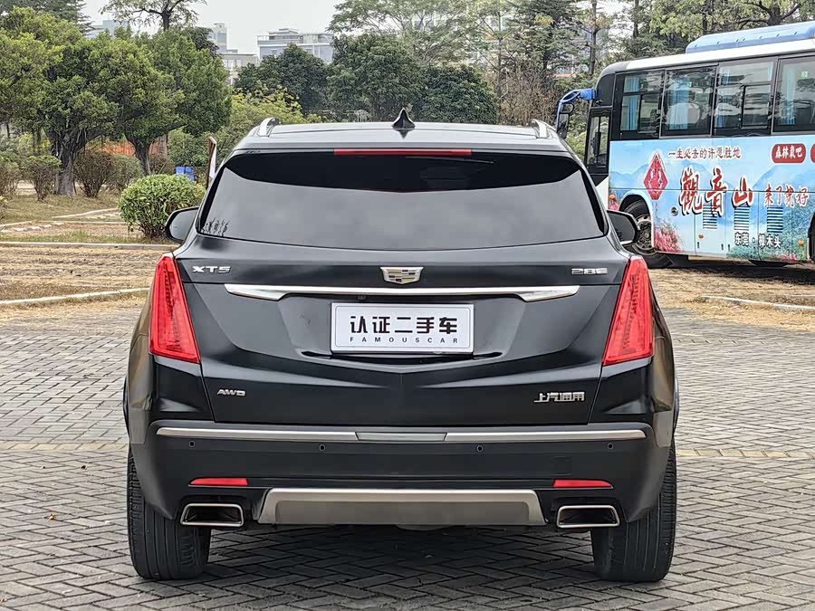 2018 car image #7