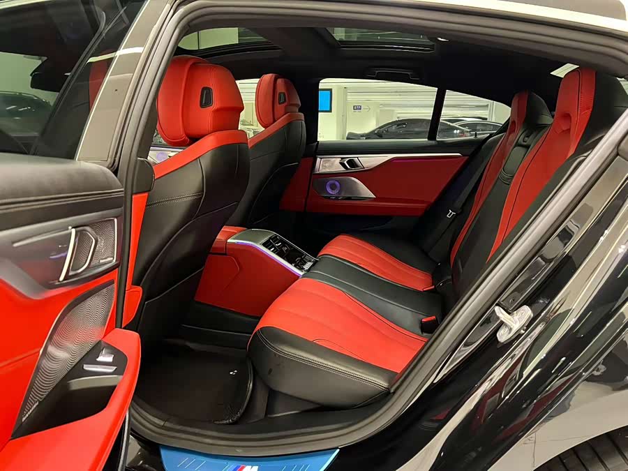 BMW 8 Series 2022 car image #7