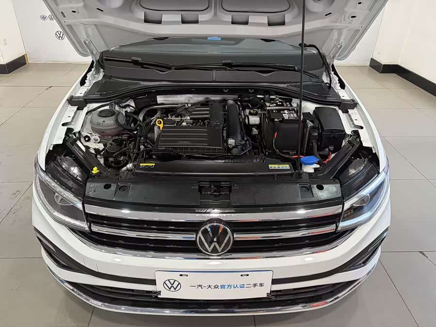 Volkswagen Bora 2024 car image #7
