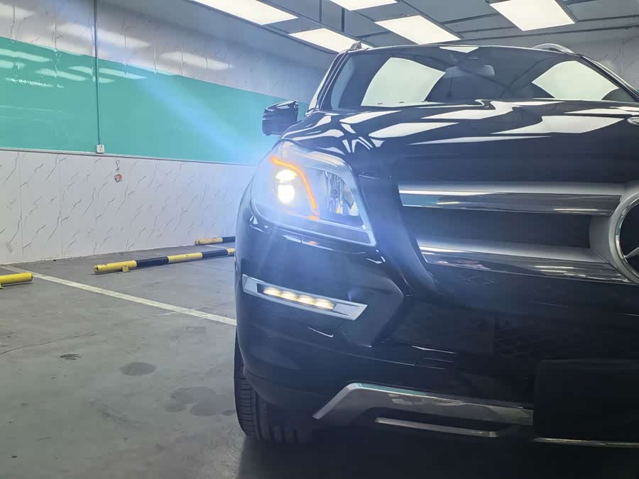 Mercedes-Benz GL Class 2015 #7 Mercedes-Benz GL Class 2015 car image #7