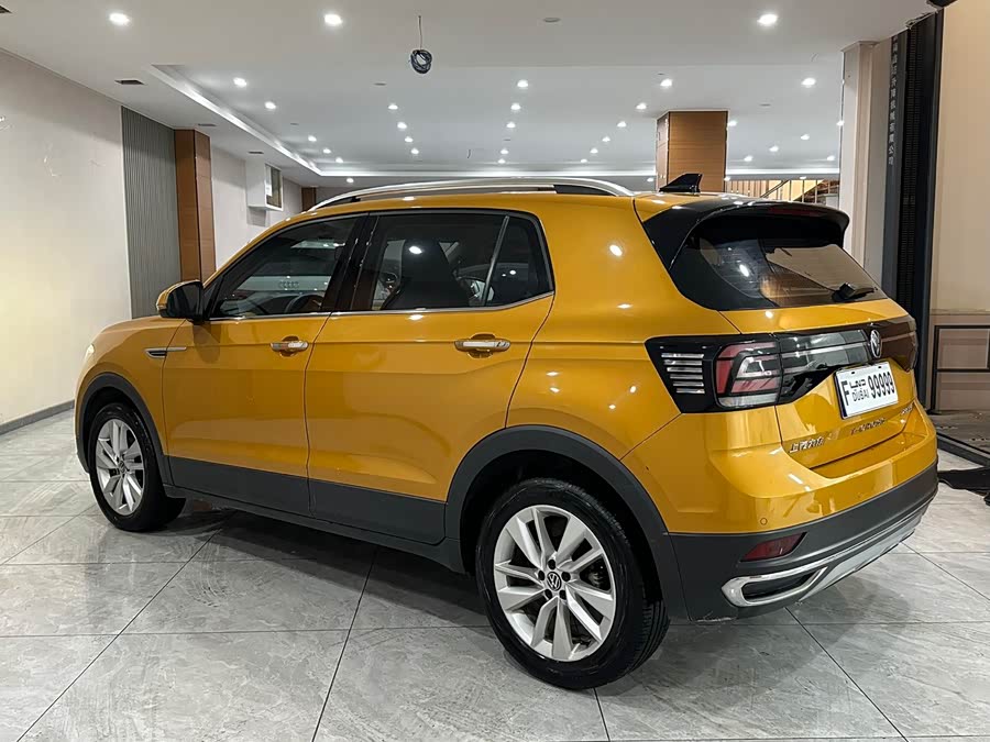 Volkswagen T-Cross 2021 #7 Volkswagen T-Cross 2021 car image #7