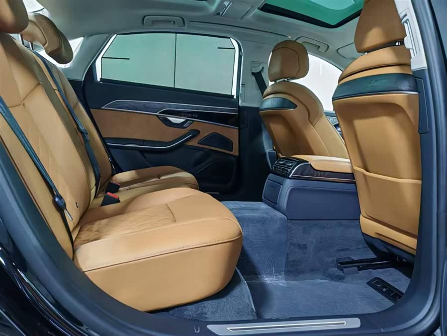 Audi A8 imagen de coche #7