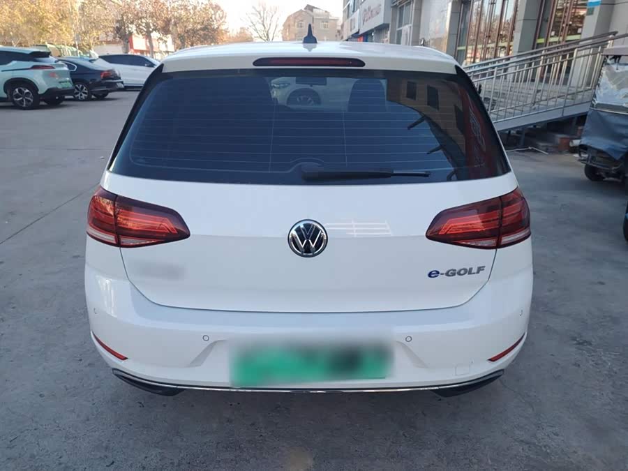 Volkswagen Golf Pure Electric 2020 car image #7