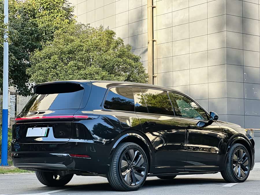 Li L9 2025 image de voiture #7