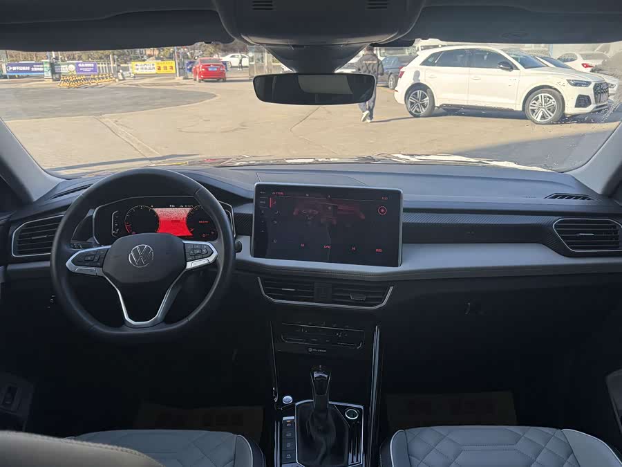 Volkswagen Tayron 2022 immagine di auto #7