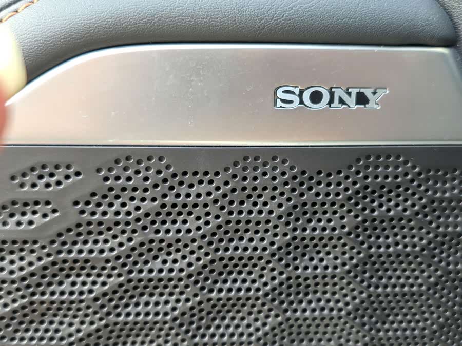 Changan UNI-K iDD 2022 car image #7