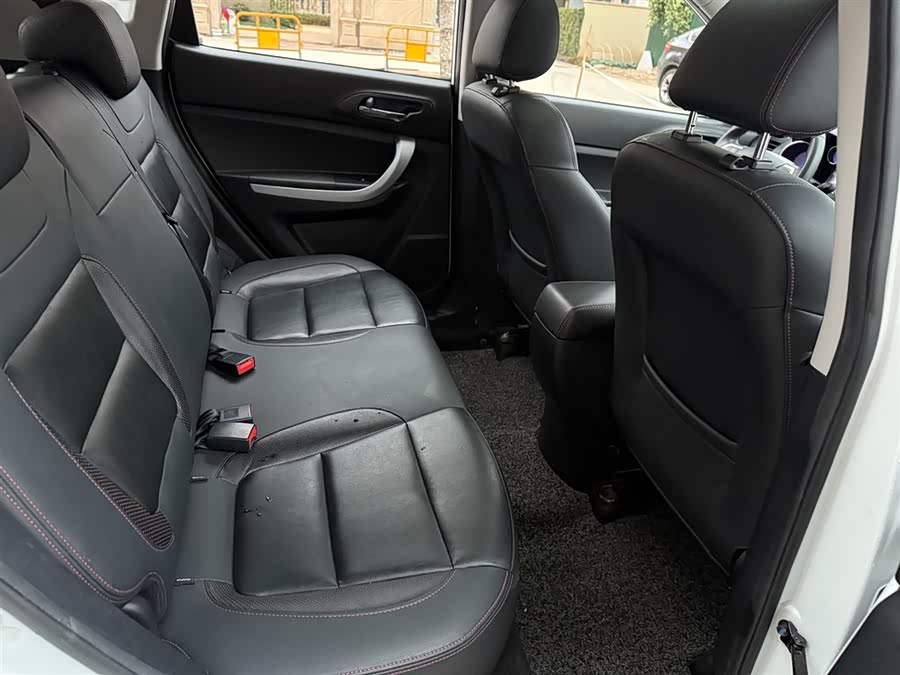 Changan CS35 2016 #7 Changan CS35 2016 car image #7