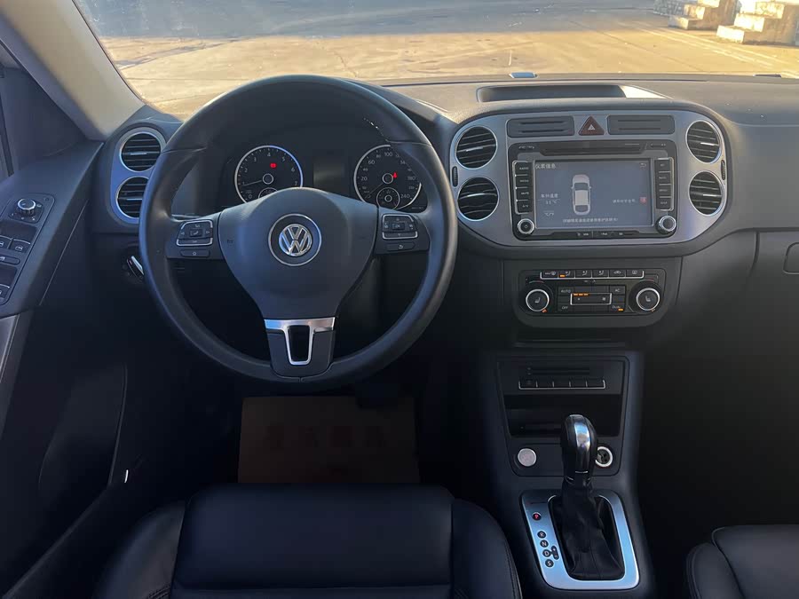 Volkswagen Tiguan 2014 #7 Volkswagen Tiguan 2014 car image #7