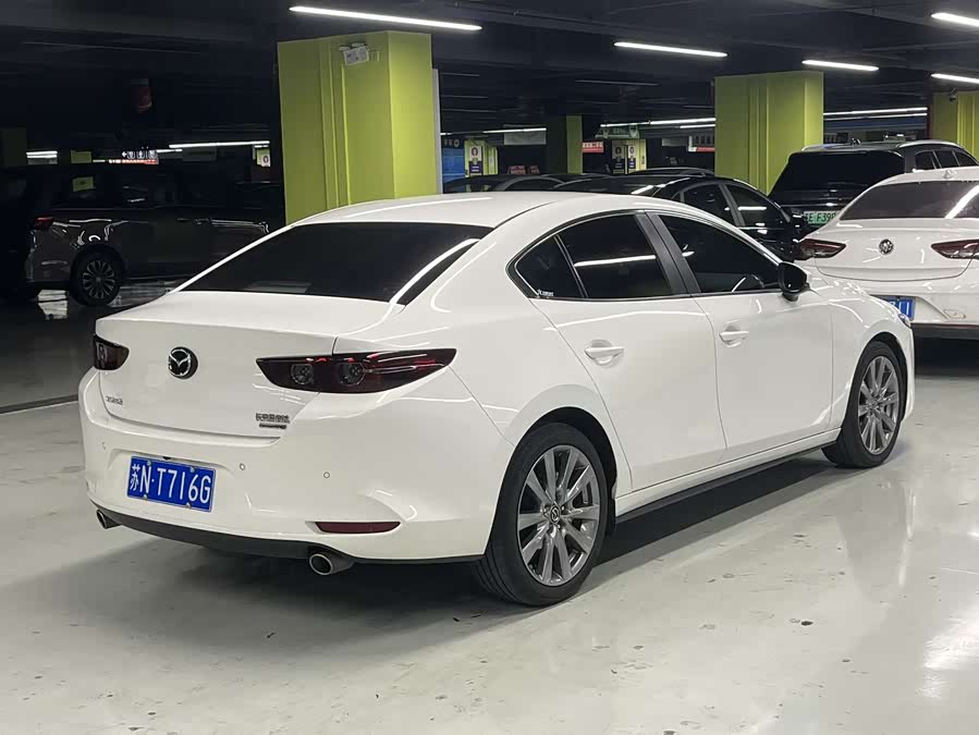 Mazda 3 Axela 2021 car image #7