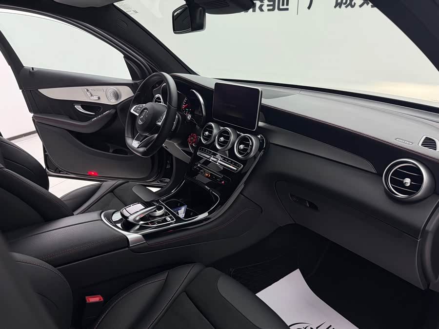 Mercedes-Benz GLC Coupe AMG 2018 image de voiture #7