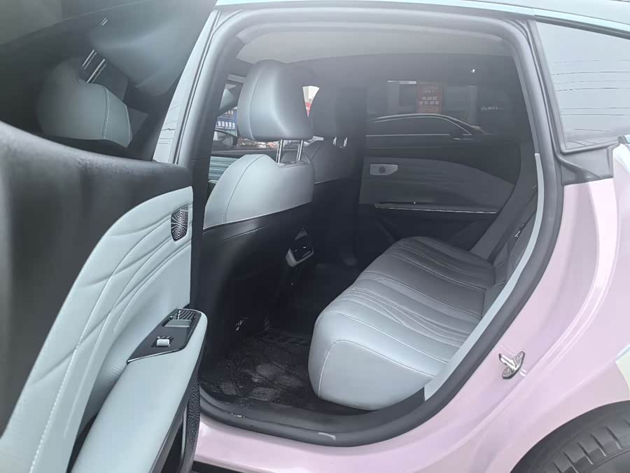 吉利汽车 银河E8 2024 汽车图片 #7