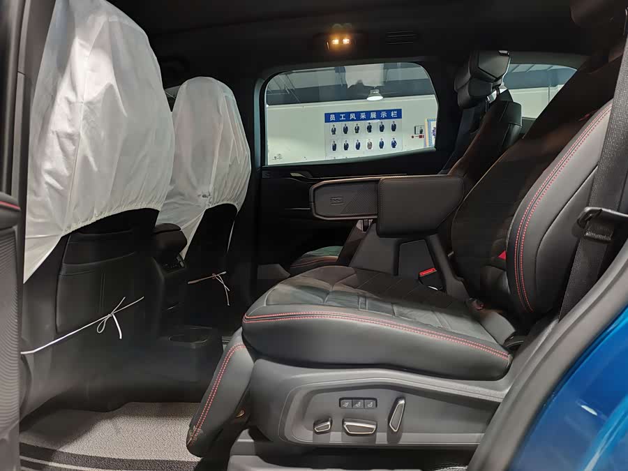 Ford Edge 2023 car image #7