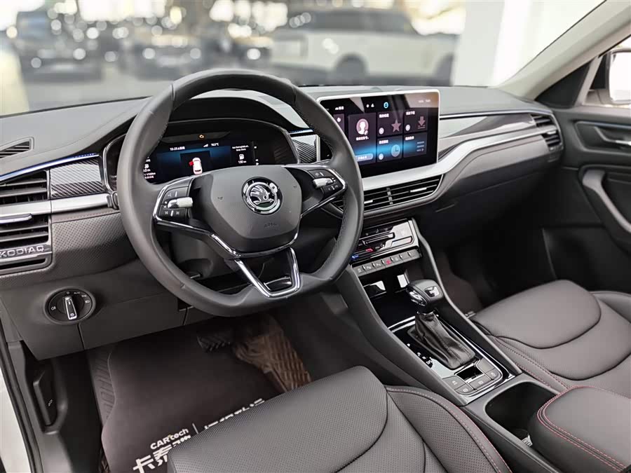 Skoda Kodiaq GT 2022 صورة سيارة #7