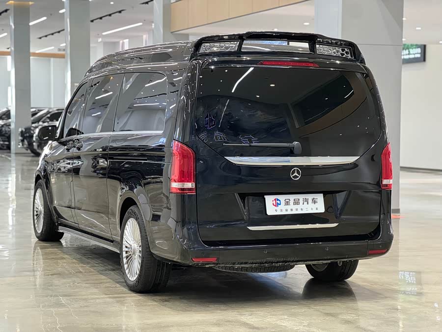 Mercedes-Benz V Class 2025 car image #7