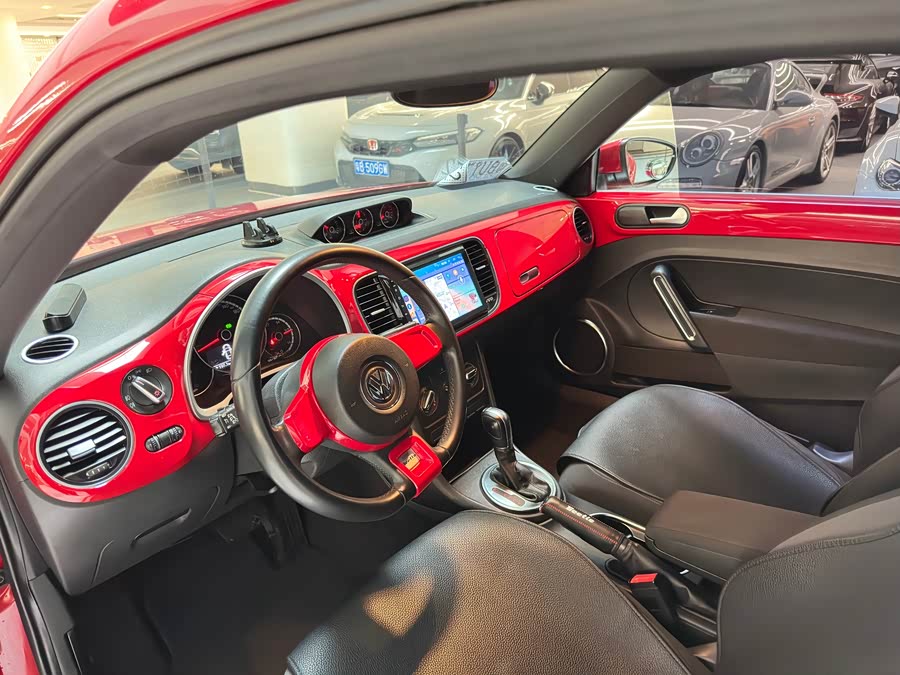 Volkswagen Beetle 2013 immagine di auto #7