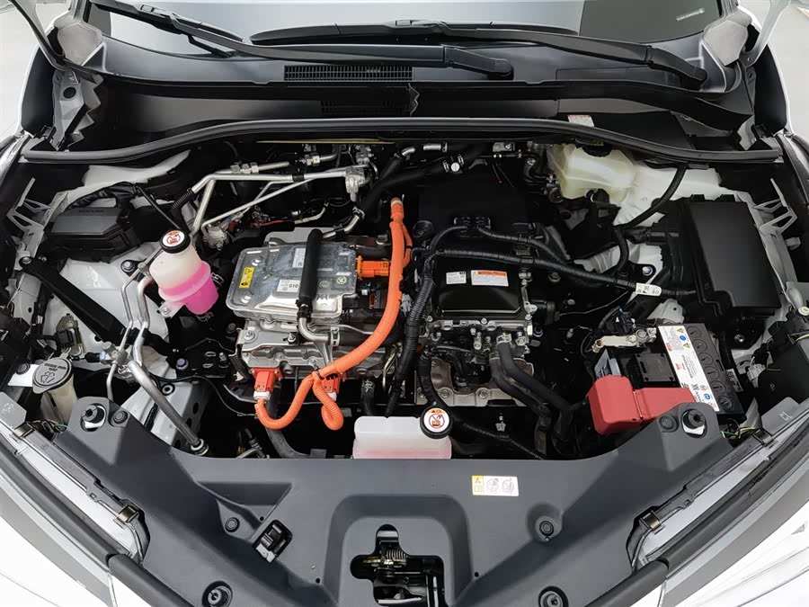 Toyota C-HR EV 2021 immagine di auto #7