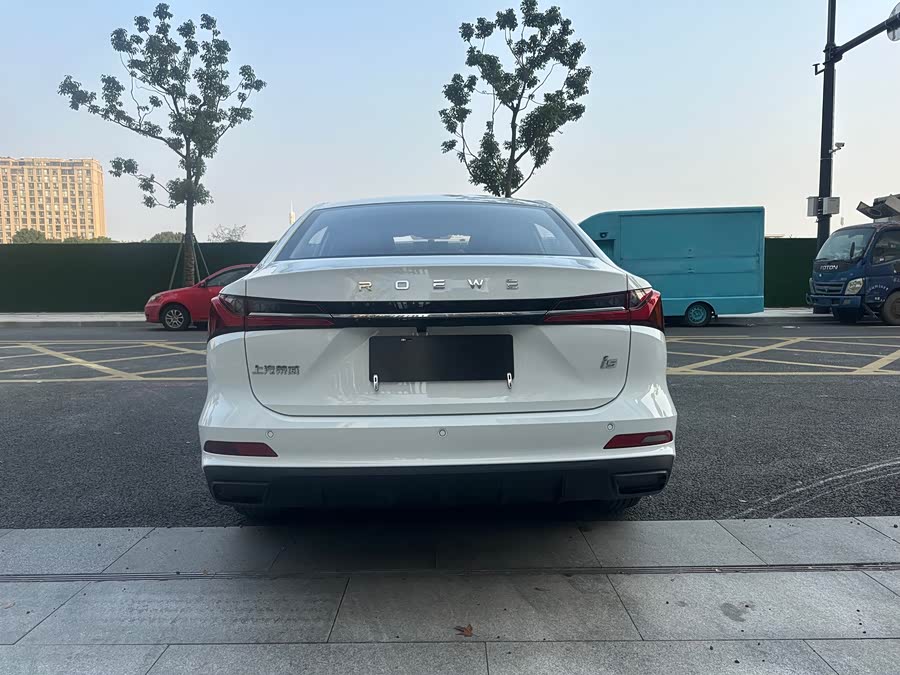 Roewe i5 2024 #7 Roewe i5 2024 car image #7