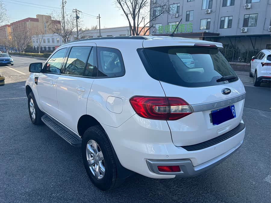 Ford Everest 2018 immagine di auto #7