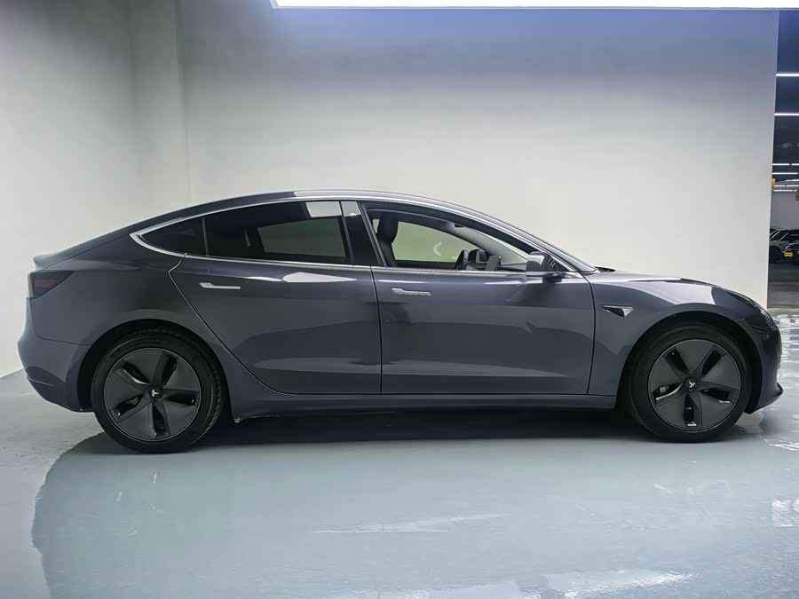 Tesla Model Y 2022 #7 Tesla Model Y 2022 car image #7